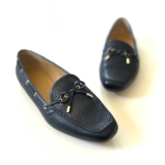 Talbots Dark Navy Blue Genuine Leather Lace-Up Bow Driving Moccasin Flats - Picture 9 of 9